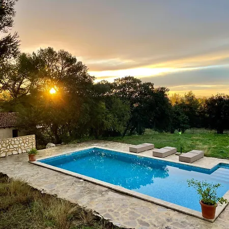 Maison De Campagne * Pujaut